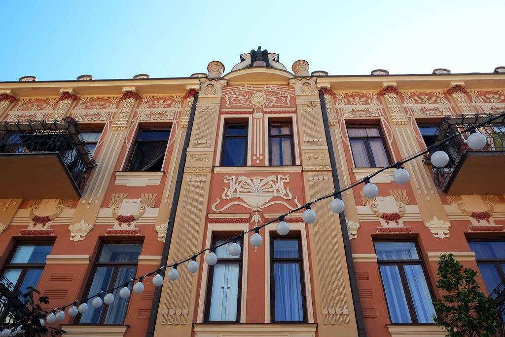 Charming 2Br Apartment In Old Tbilisi - By Wehost Tbiliszi Kültér fotó